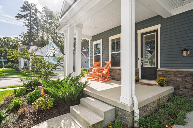 Photo - 31080 Silver Maple Dr