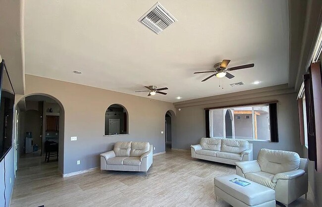 Photo - 3528 N Val Vista Rd