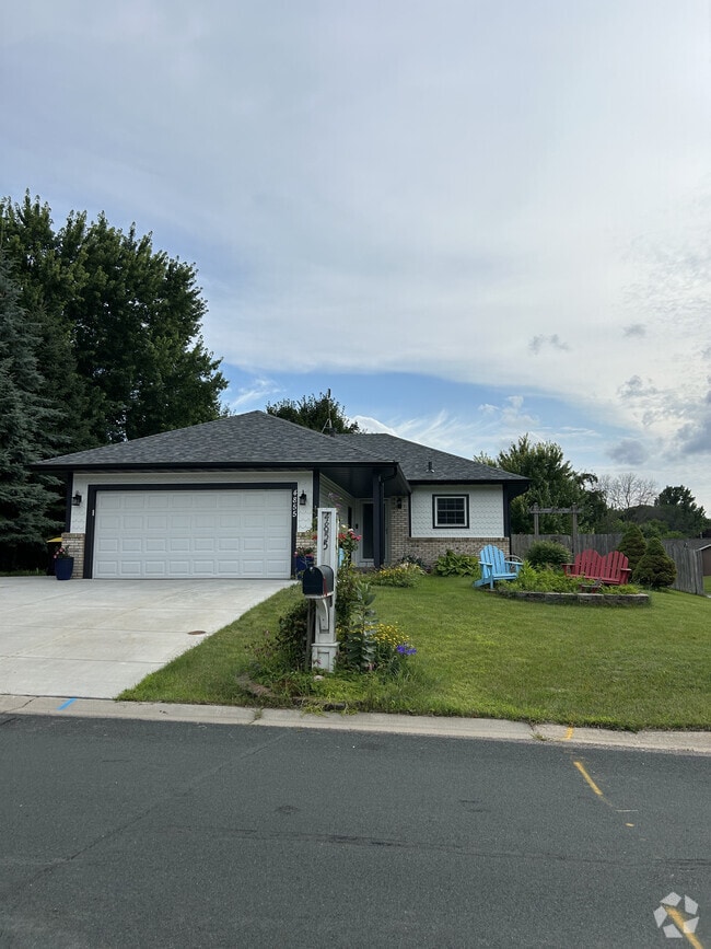 Building Photo - 4855 W 142 1/2 St Rental