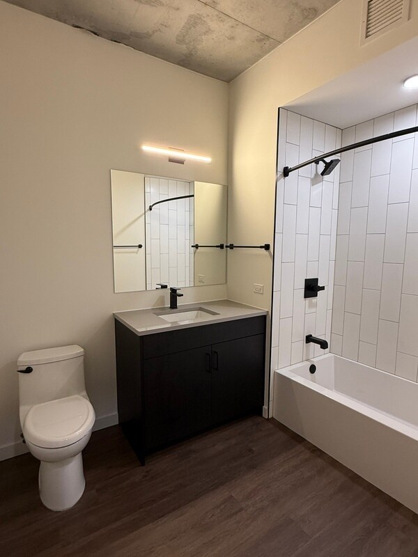 760 N Hudson Ave Unit 720