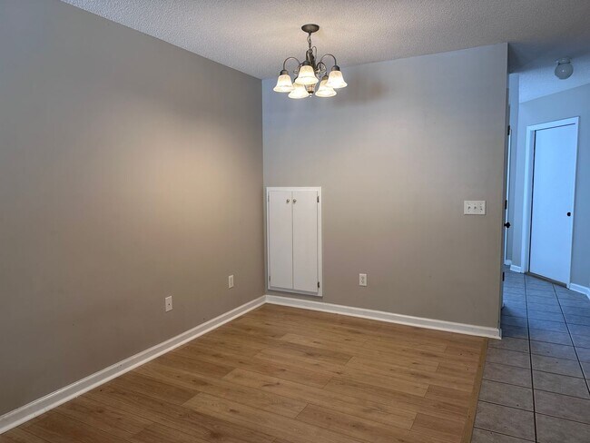 Photo - 132 S Spring View Dr Unit 132 S Springview Drive