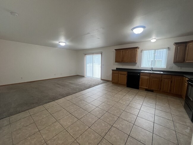 Photo - 4281 Estate Dr S