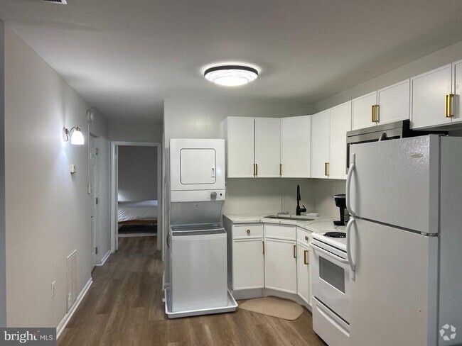 Building Photo - 1827 Eutaw Pl Rental