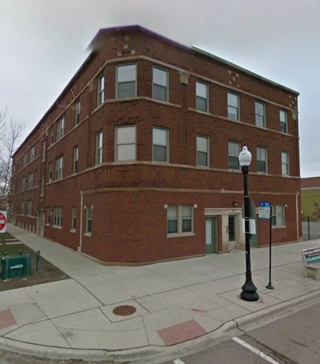 Building Photo - Madison Renaissance (SMALL) Unit 10 -3C