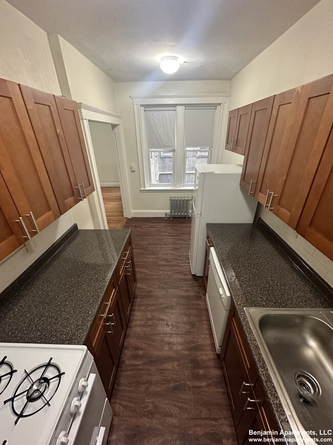 Photo - 1164 Boylston St Unidad 1 Rental