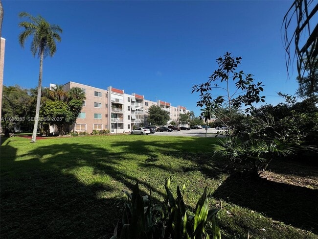 Photo - 8411 NW 8th St Unit 105