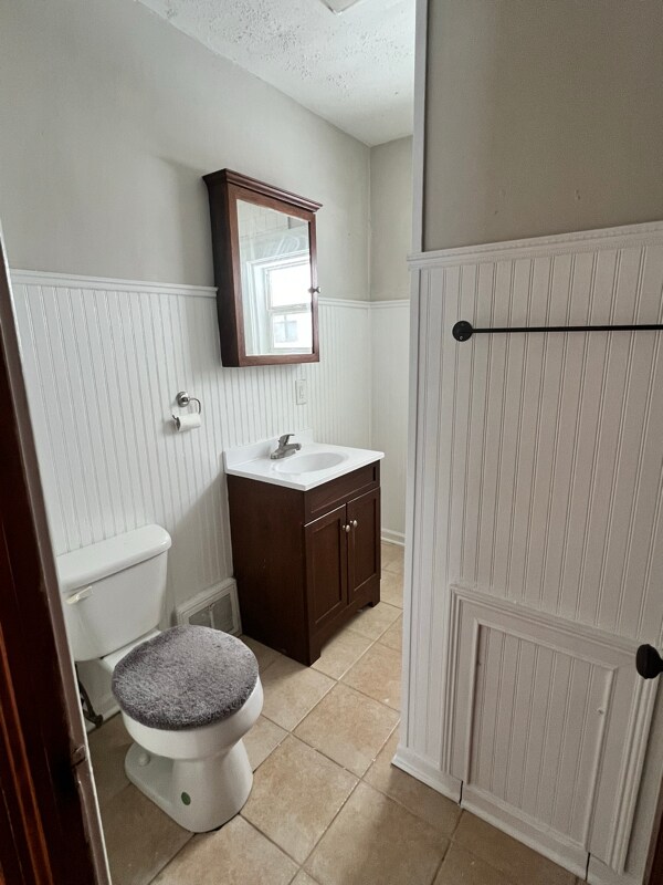 Photo - 101 W Palmer Ave