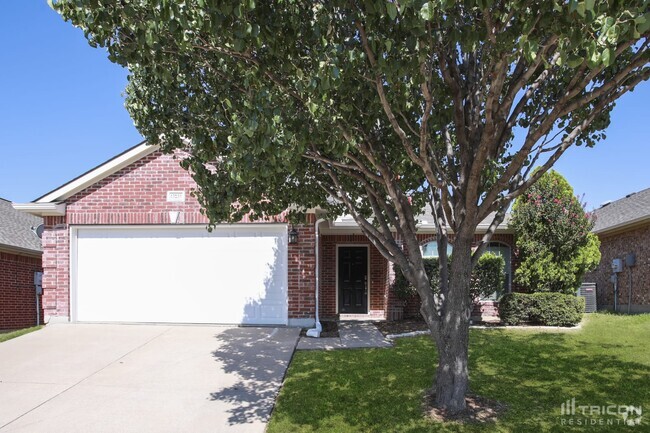 Building Photo - 13233 Evergreen Dr Rental