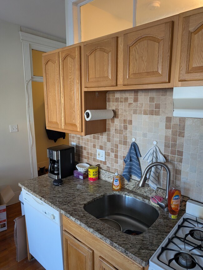 Photo - 210 Hemenway St Unit 1B