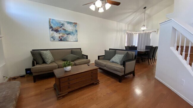 Photo - 812 Merriman Dr