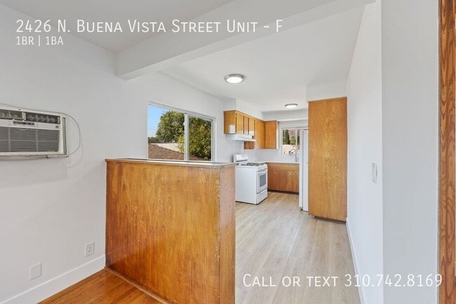 Building Photo - 2426 N Buena Vista St Unit F Rental
