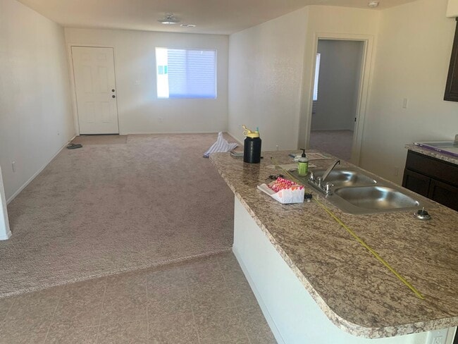 Photo - DESERT SANDS