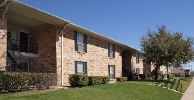 Archer Village Apartments