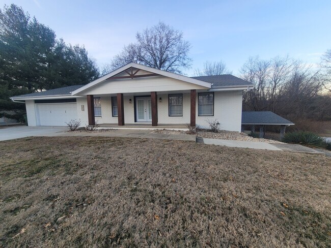 Photo - 524 N 34th St