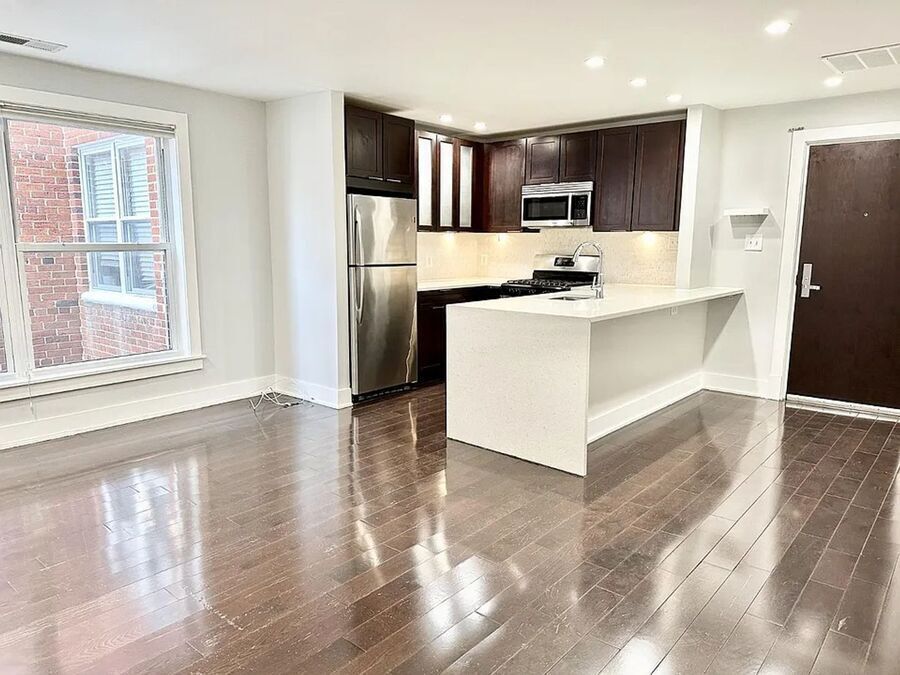Photo - 626 Independence Ave SE-205
