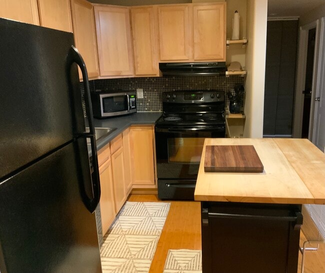 Photo - 10549 E 28th Ave Unit Furnished duplex