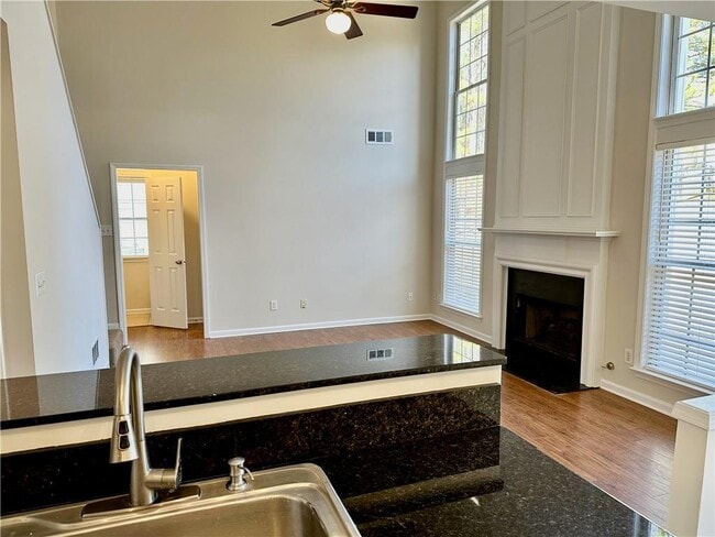 Photo - 725 Soneley Ct