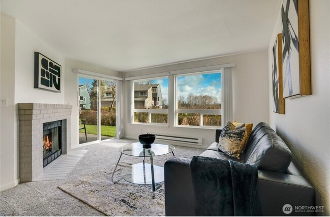 Photo - 24722 45th Ave S Unidad 10D1 Rental