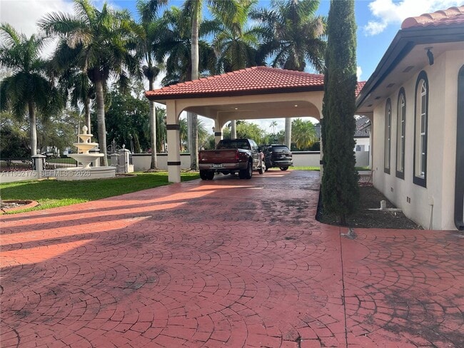 Photo - 450 NW 130th Ave