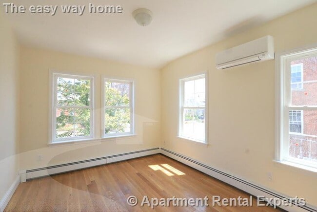 Photo - 220 Massachusetts Ave Unit #2