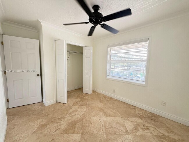 Photo - 422 Lakeside Dr Unit 239