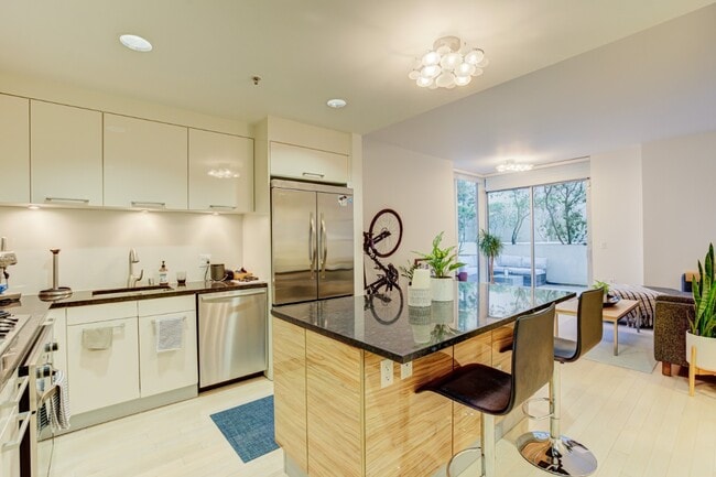 Photo - 631 Folsom St Unit 2E