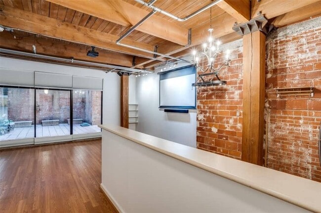 Photo - 509 Elm St Unit 103.6