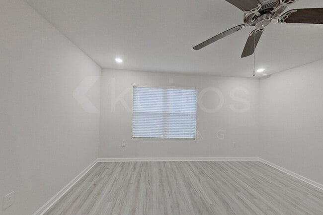 Photo - 4793 Malay Cir