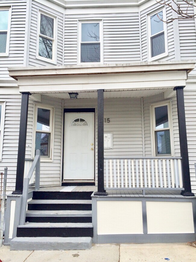 Photo - 15 Cawfield St Apartments Unit 1