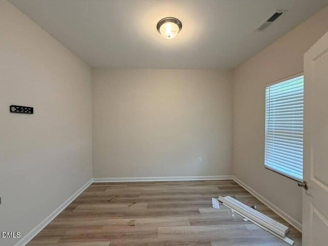 Photo - 7142 Stratified Ct