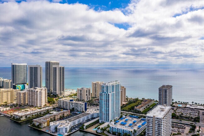 Photo - Ocean Marine Yacht Club