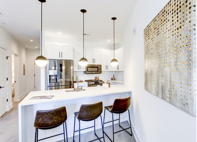 Photo - Constellation on H