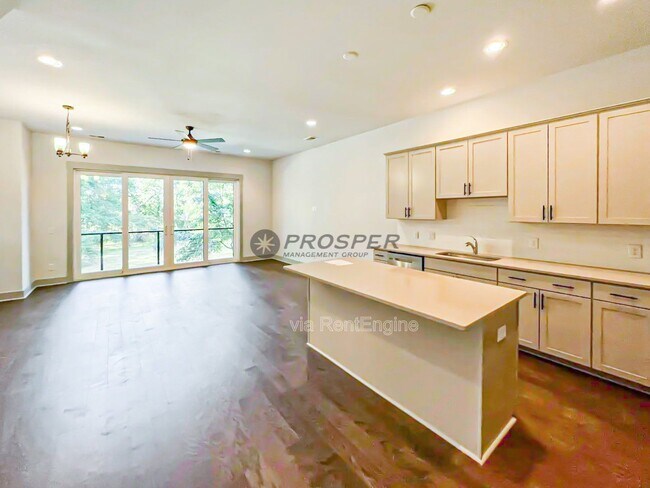 Photo - 1806 Orangeburg St