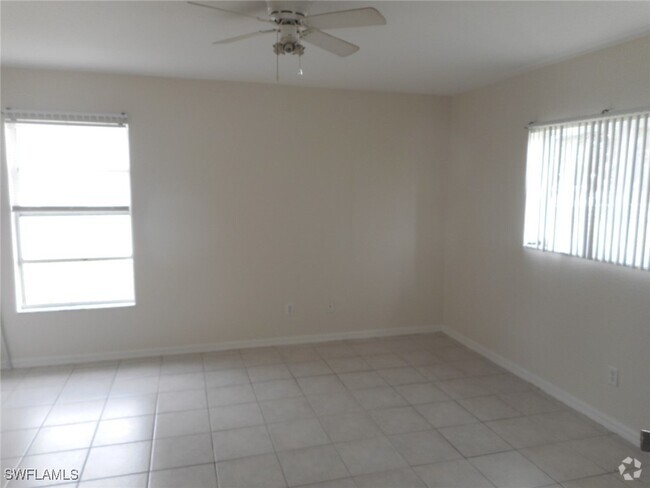 Building Photo - 809 SE 5th Ave Rental