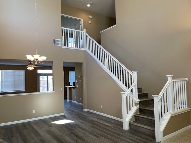 Photo - 157 Maidenhair St