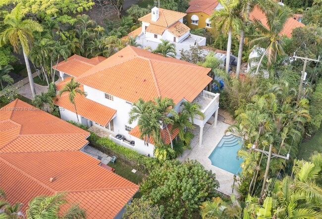 Photo - 1135 Asturia Ave