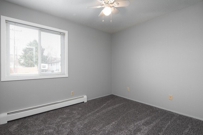 Photo - Colton Heights Apartments
