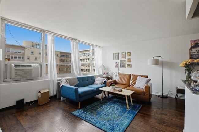 Photo - 3950 N Lake Shore Dr Unit 2103A