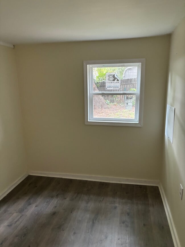 Photo - 107 State St