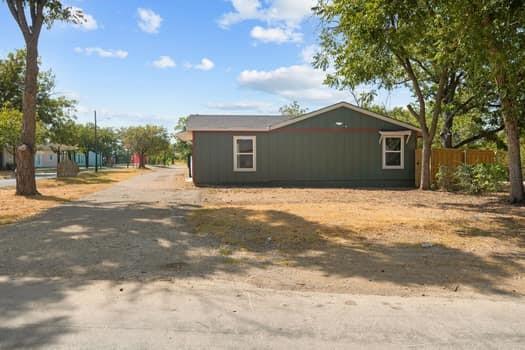 3903 Orlando Ct