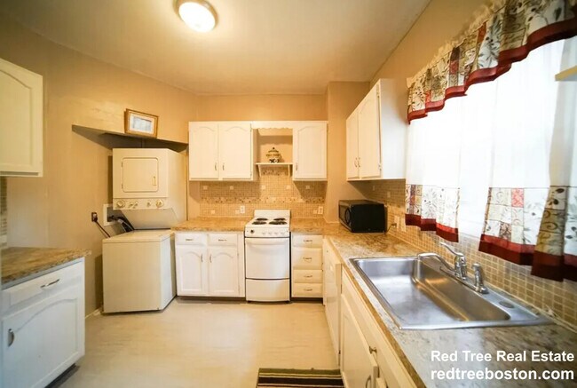 Photo - 10 Gardner St Unit 1