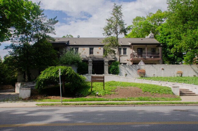 Ardglen Gardens Apartments