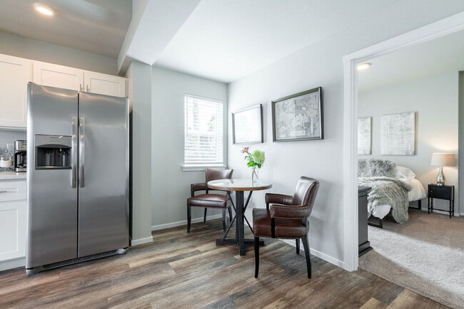 Photo - 624 E 32nd St Unit ID1296626P