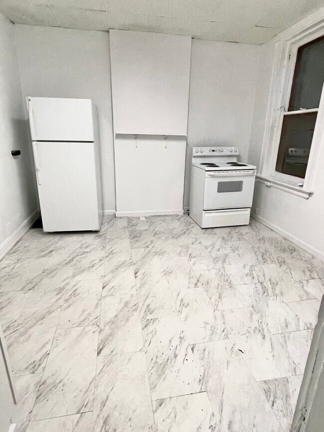 Photo - 2322 Chickasaw St