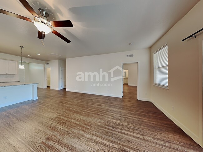 Photo - 3614 S Natural Way