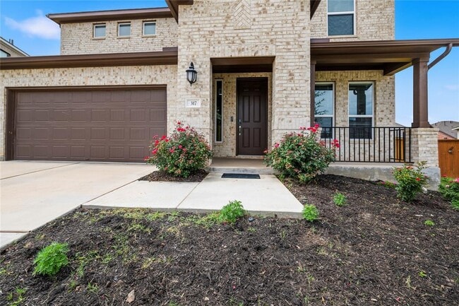 Photo - 317 Barton Oak Trl