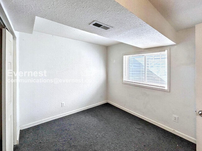 Photo - 663 Seawell Dr