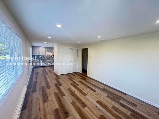 Photo - 16601 161st Ave SE Unidad a