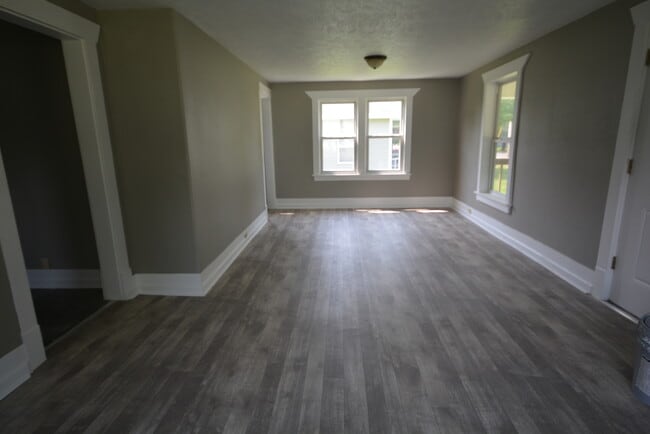 Photo - 4 Bedroom 1 Bath home - READY FOR YOU!
