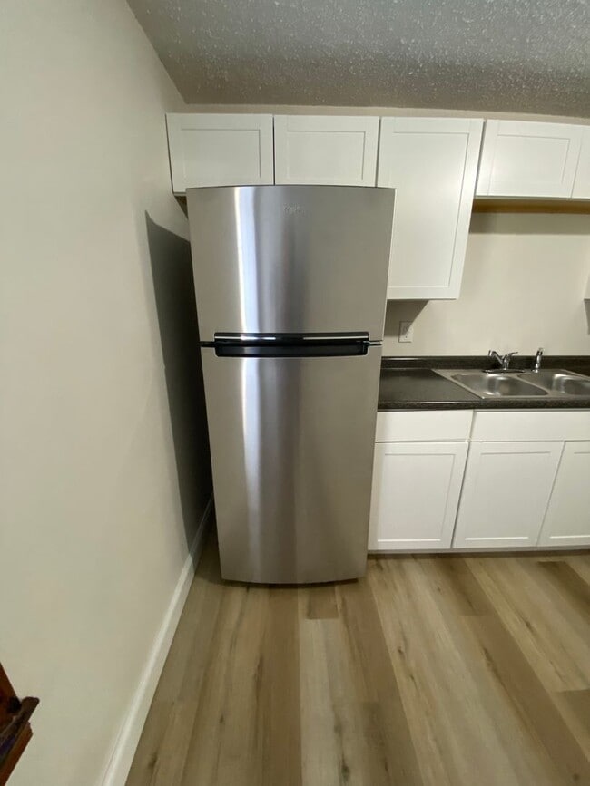 Photo - 1987 Joe Stephens Rd Unit 1987 Joe S Apt 1